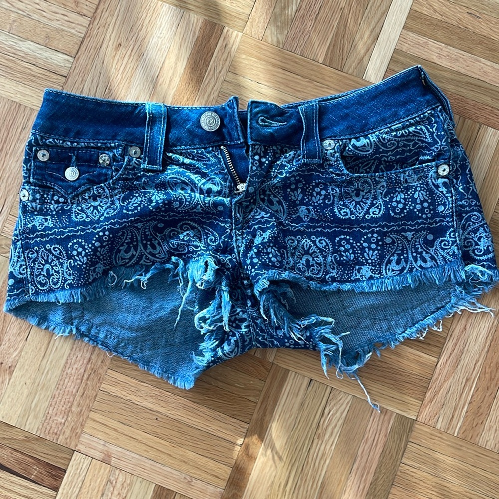 True religion shorts